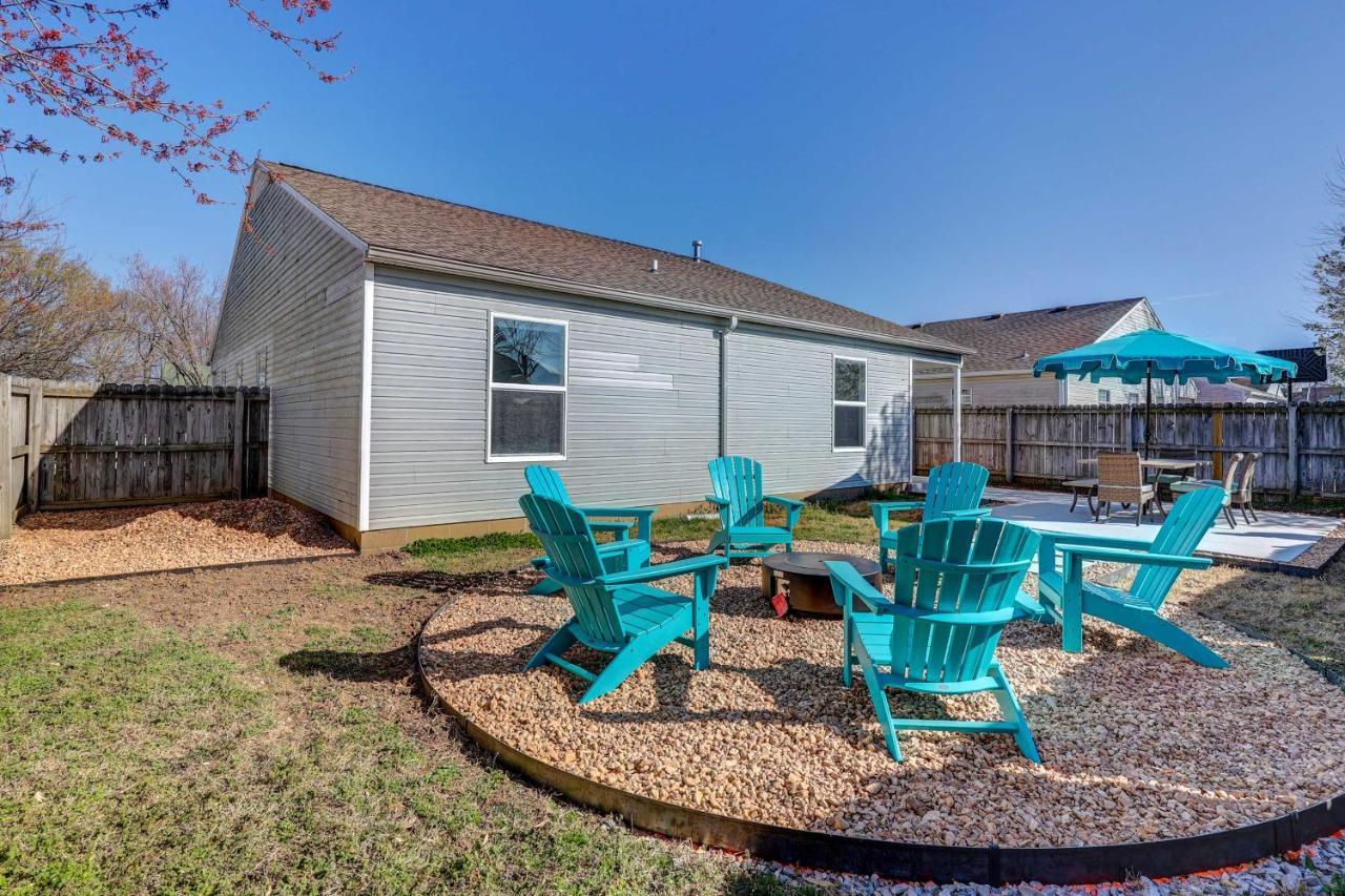 Chic Bentonville Home With Patio And Fire Pit! Exteriér fotografie